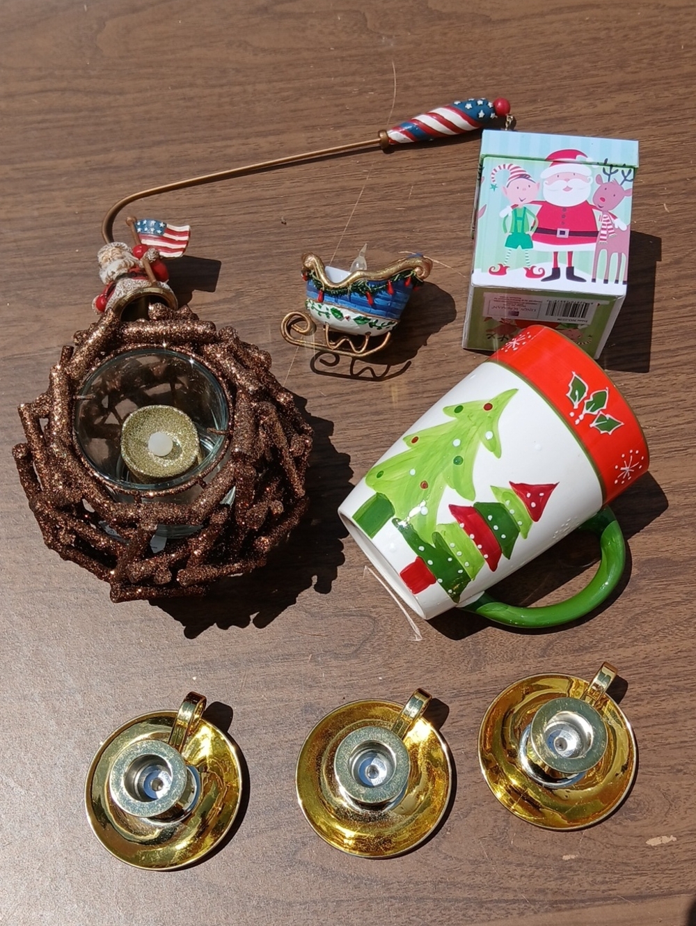 Source Unknown Red & Green Christmas Tree Ceramic Mug and Holiday Decor Set